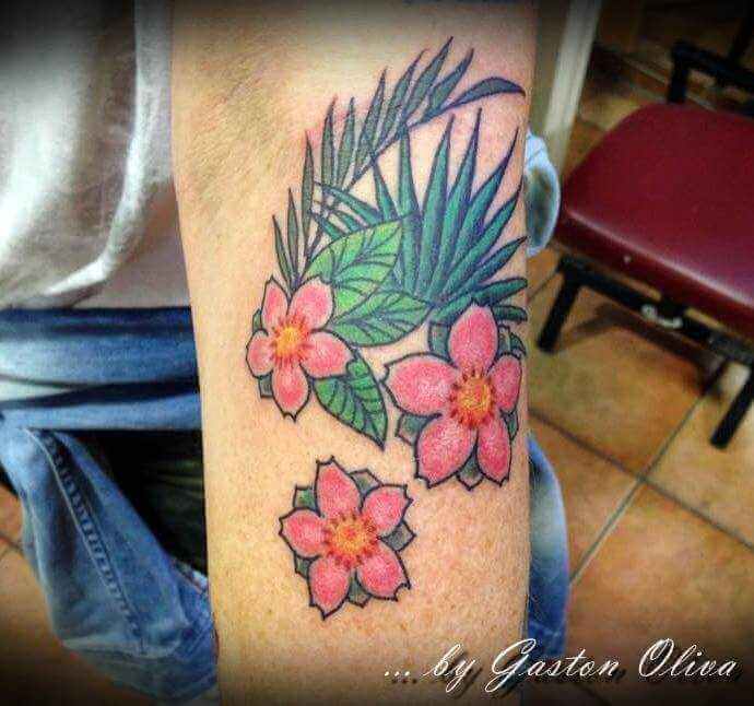 Tattoo drei pinke Blumen
