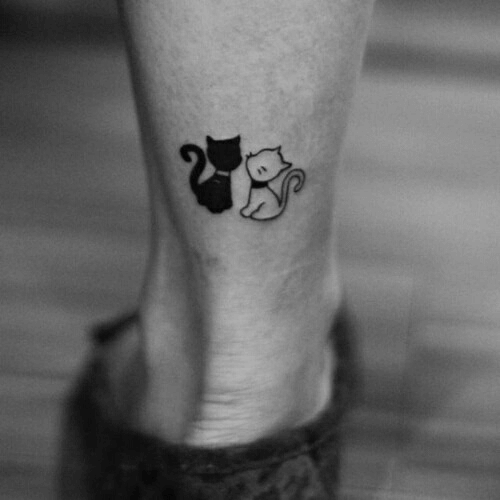 Tattoo 2 kleine Katzen