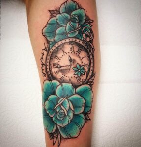 Blumen mit Uhr