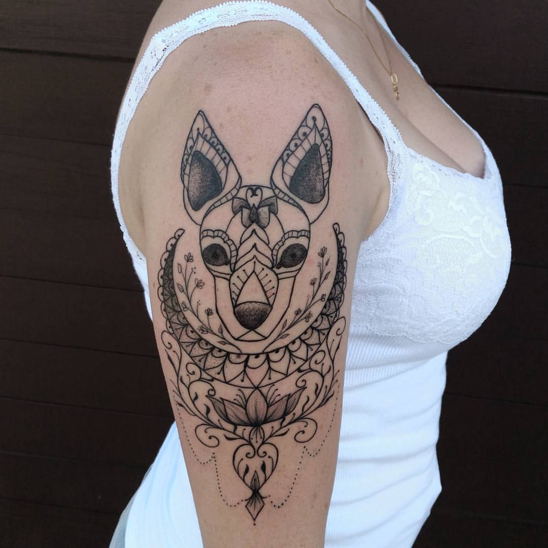 Tattoo Linework Hund ♡