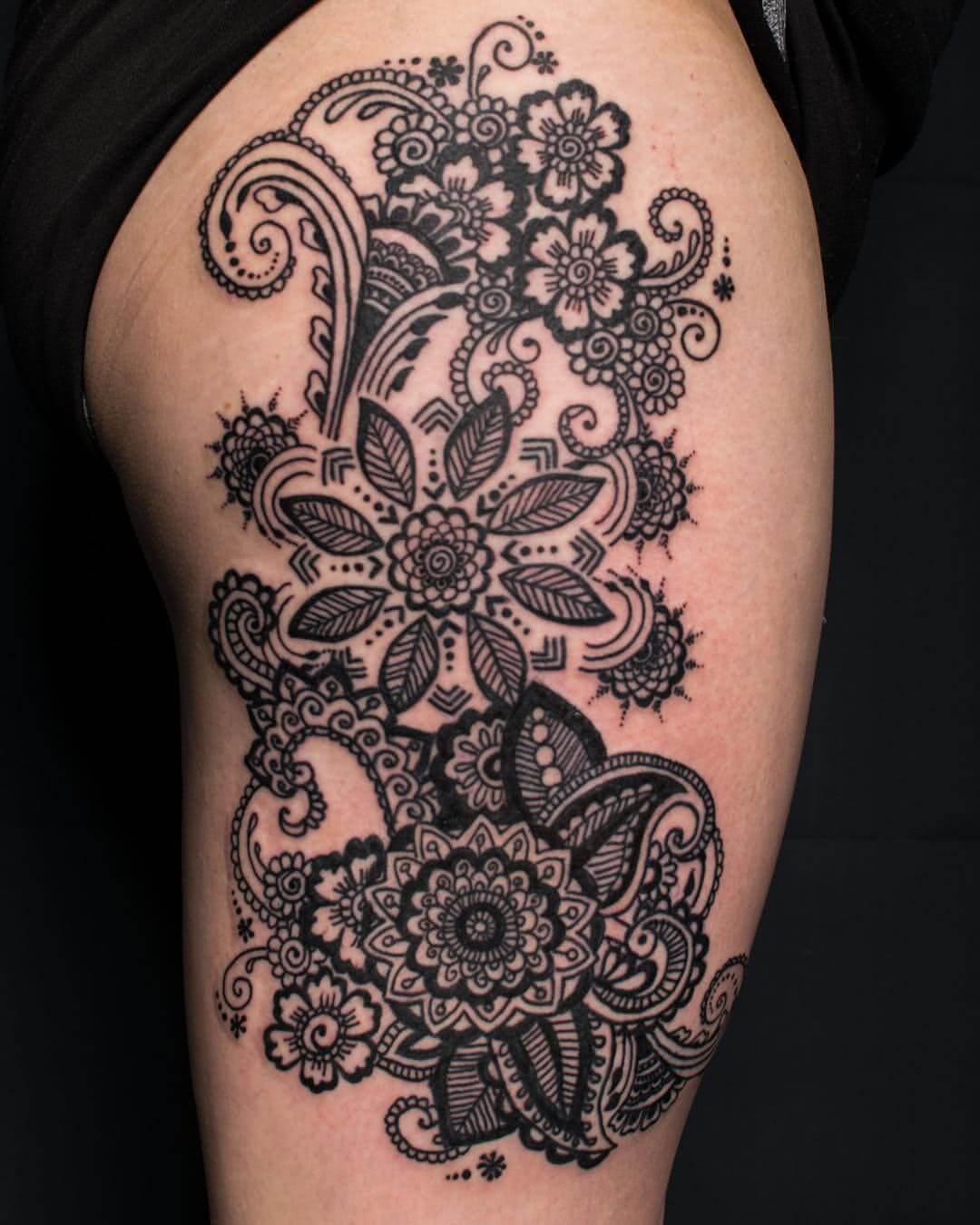 Tattoo Mandala Blumen