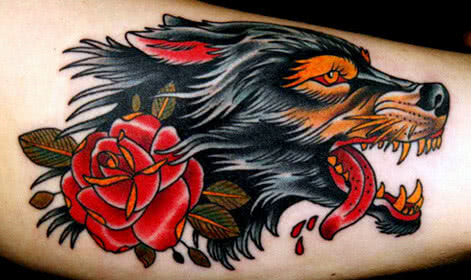 Tattoo Newschool Wolf mit Rose