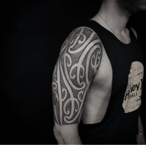 Oberarm Ta Moko