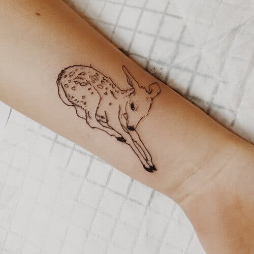 Tattoo Reh-Kitz dünne Linien