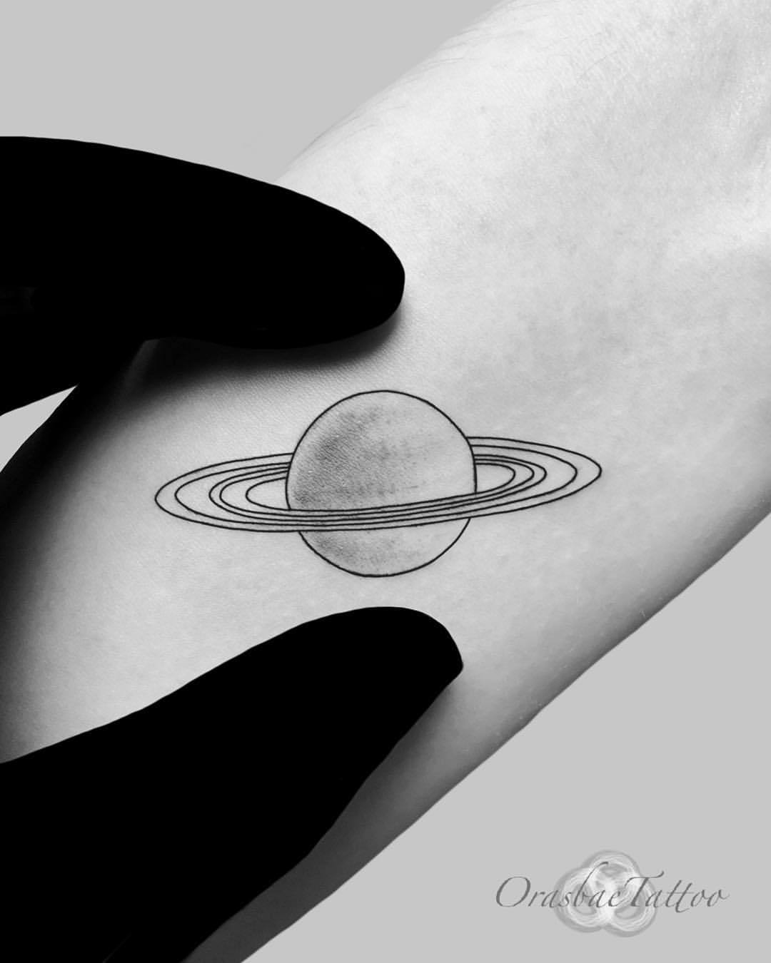 Tattoo Saturn