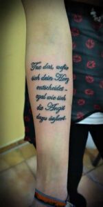 schöner Spruch auf Arm