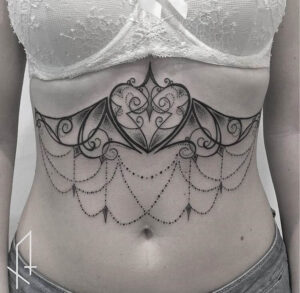 Sternum Underbob Dotwork