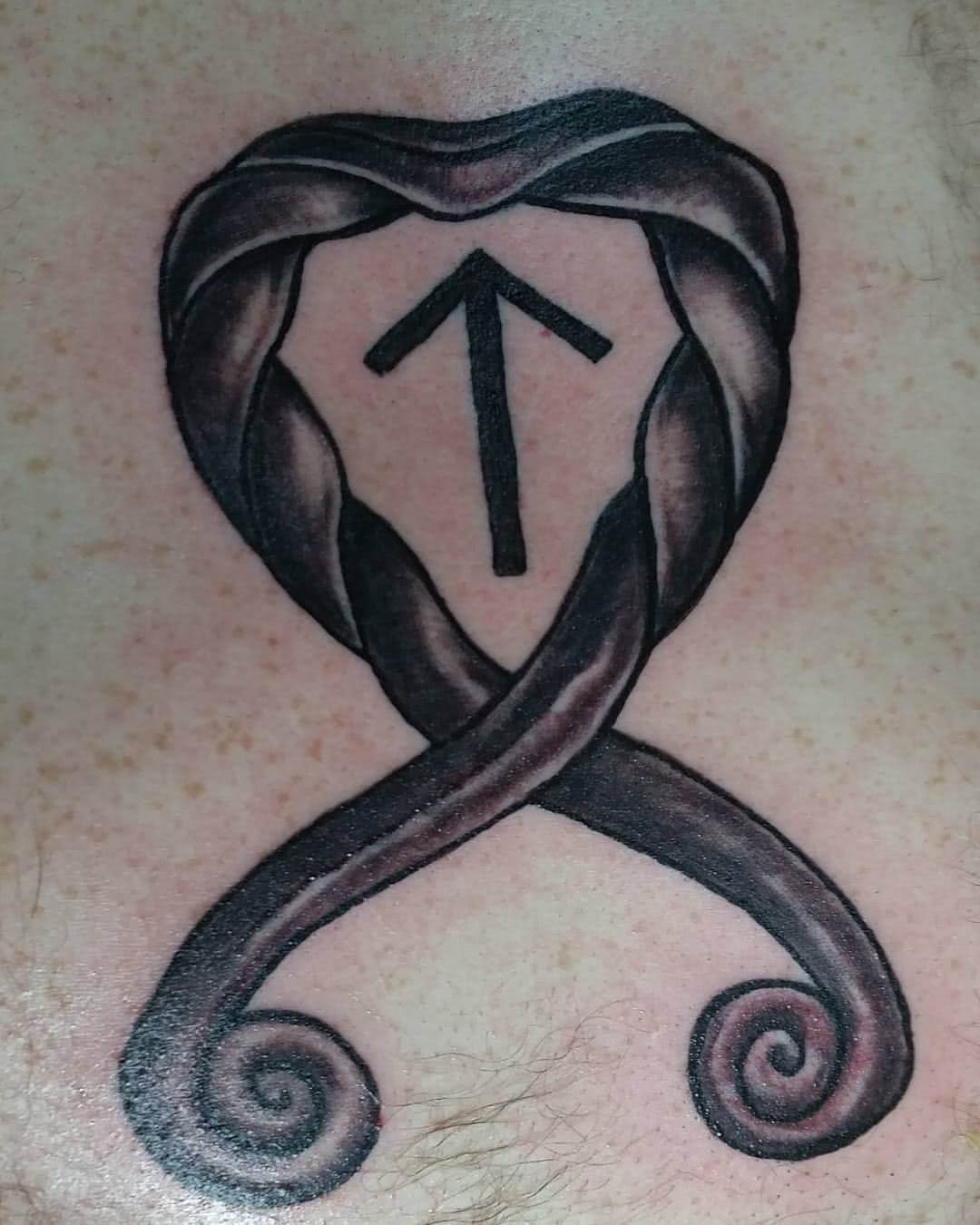 Tattoo Troll Cross