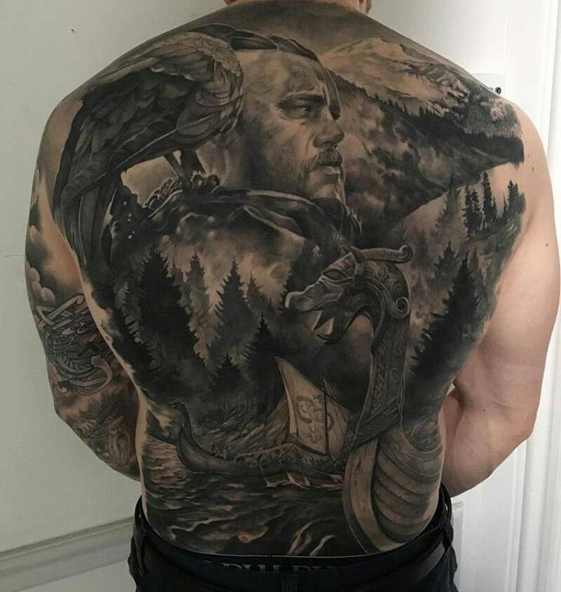 Tattoo Vikings Landschaft auf dem Rücken