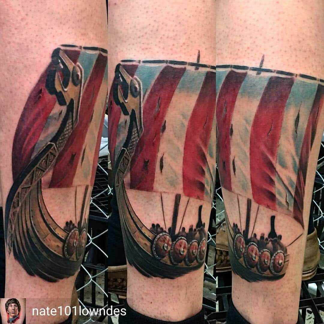 Tattoo Wikinger Drachenboot