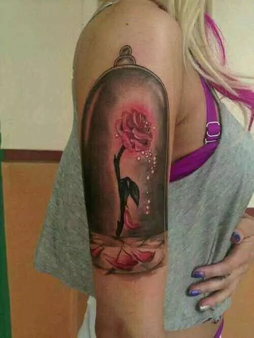 Arm Tattoo Rose im Glas