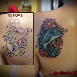 Schulter Tattoo Delfin