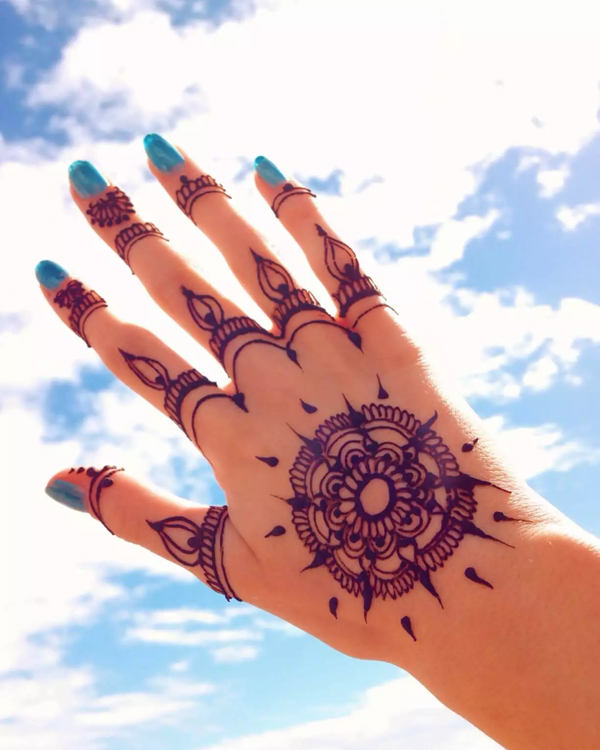 Henna auf der Hand